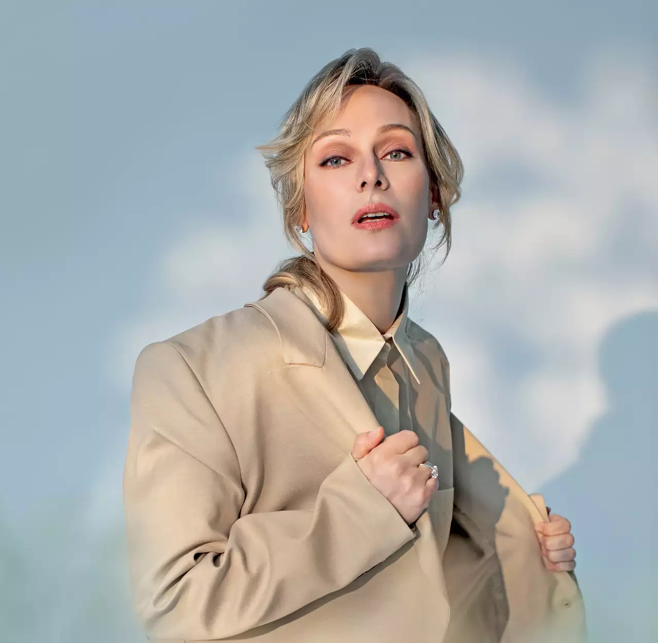 Ольга Ломоносова толығымен жалаңаш Ольга Ломоносова толығымен жалаңаш