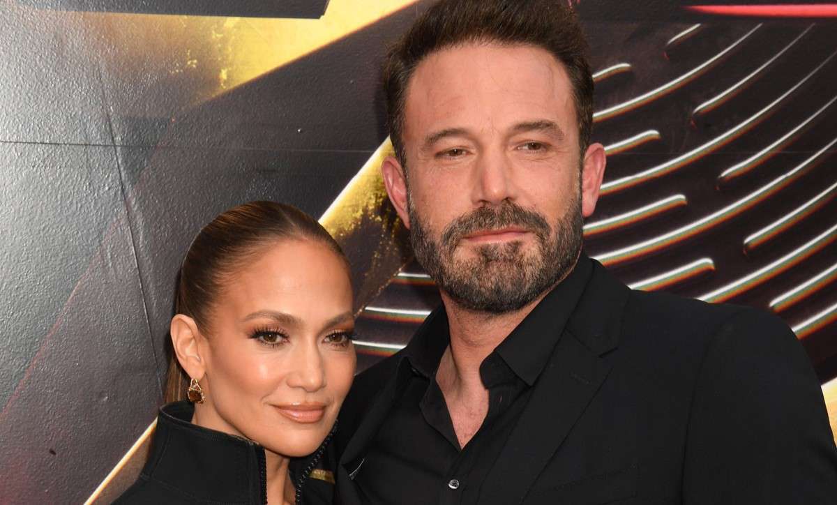 ДЖЕННИФЕР ЛОПЕС И БЕН АФФЛЕК