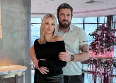 Курбан Омаров поделился видео со свадьбы с избранницей Валерией