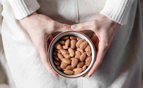 Польза миндаля для женского организма, о которой вы не догадывались