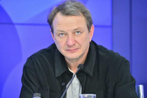 Марат Башаров принес извинения женам, которых избивал: «Бьют рублем»