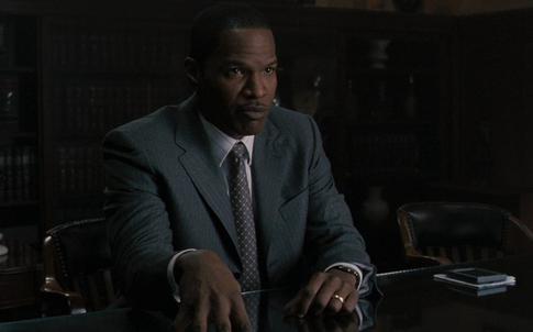 56-летний Джейми Фокс прервал молчание после 20 дней без сознания