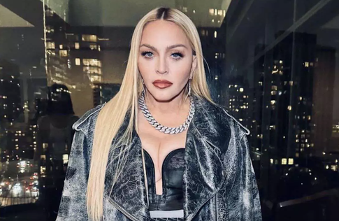 65-летняя Мадонна появилась на публике с новым молодым бойфрендом