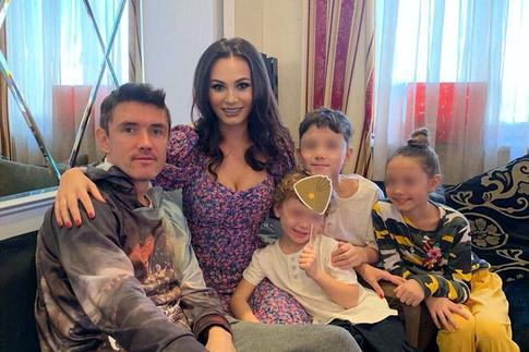 Кадры недели: Седокова изменила внешность, футболист Жирков показал видео из роддома