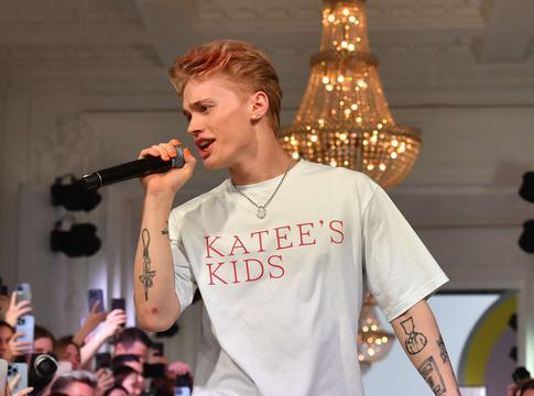 «Спим по очереди»: приемный отец Милохина раскрыл подробности нападения