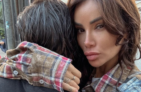 «Я скрывала почти два месяца»: Айза рассекретила личность молодого избранника