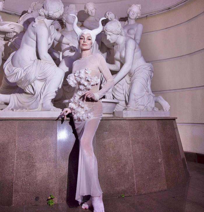 Жапондық әйел оны есекке берді