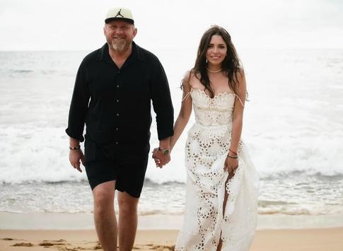 «Мои принцессы»: Жена Константина Ивлева показала милое видео с дочерью и падчерицей