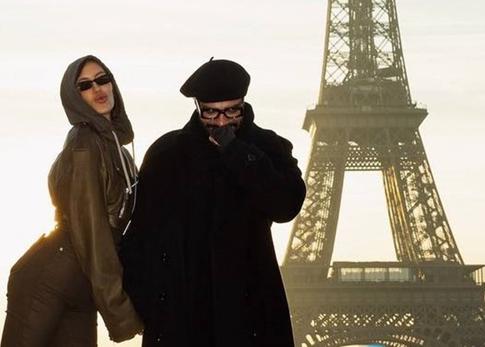 Тимати отдыхает с возлюбленной в Париже: новые фото из столицы Франции