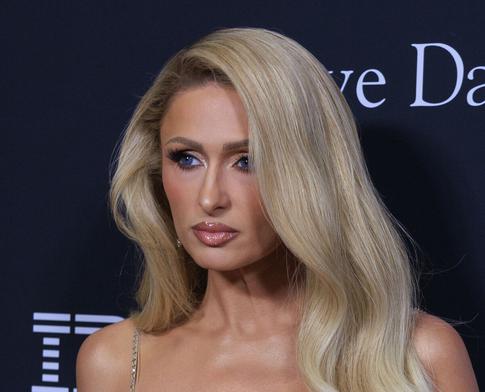 «Мое сердце разбито»: Пэрис Хилтон показала, что осталось от ее прекрасного дома