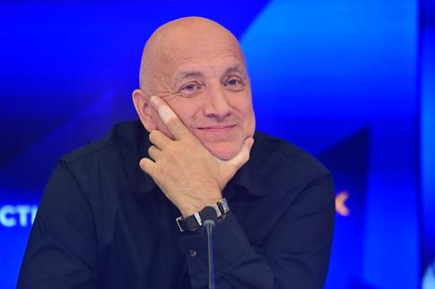 Захар Прилепин получил медаль «Доблесть и отвага»