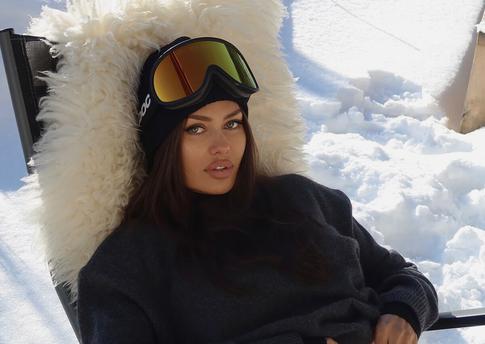 «Сумасшедшая!»: Боня напугала подписчиков кадрами из экстремального похода