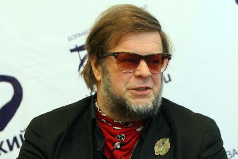 «На правах старшей сестры»: дочь Гребенщикова* показала редкий снимок с братом