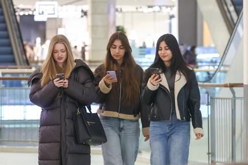 Гороскоп с 20 по 26 октября 2025: идем на шопинг