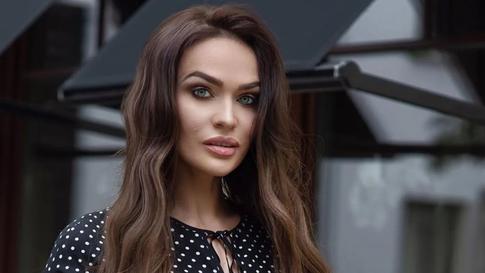 Алена Водонаева пожаловалась на коммунальные счета на сумму 1,7 миллиона рублей