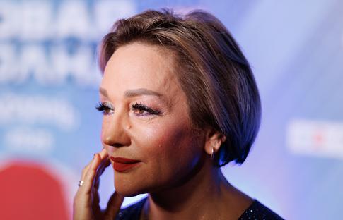 Татьяна Буланова отпраздновала годовщину отношений с молодым мужем: фото