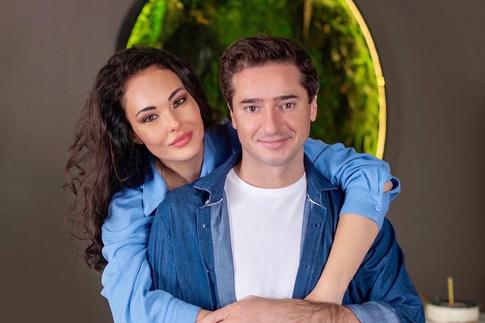 «Хожу, улыбаюсь»: Иван Стебунов впервые поделился радостями отцовства