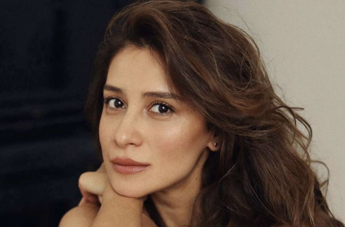 Равшана Куркова