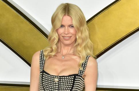 Клаудия Шиффер обратилась к маме, которой сегодня исполнился бы 81 год