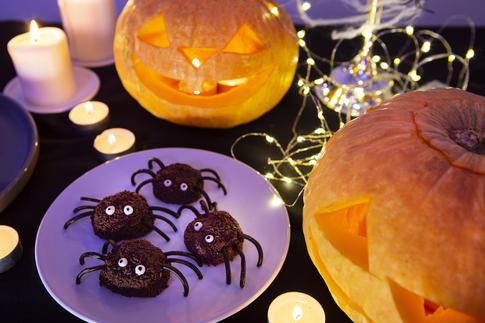 «Глаза монстра» и «Котел ведьмы»: необычные рецепты на Хэллоуин для всей семьи