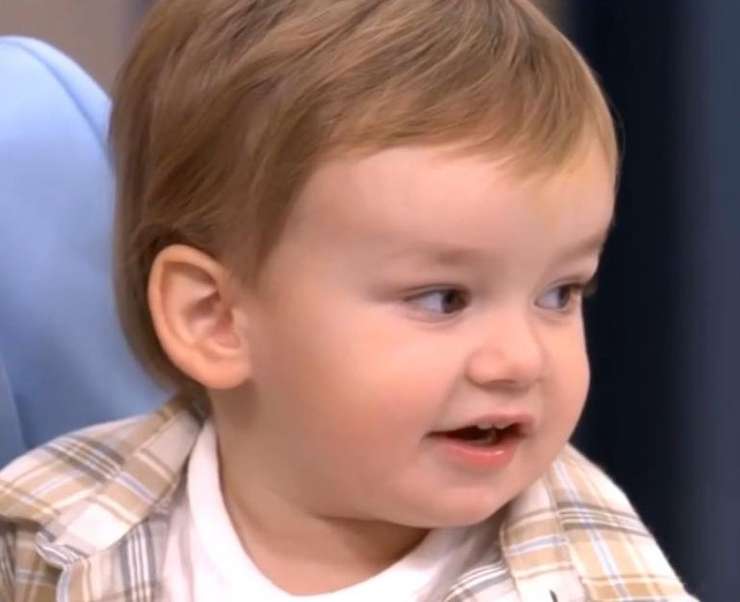 двухлетний Александр двухлетний Александр