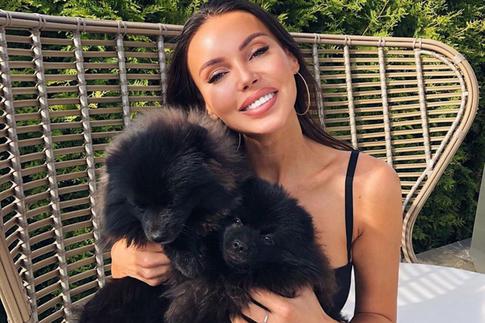 Оксана Самойлова с детьми отправилась в необычное путешествие