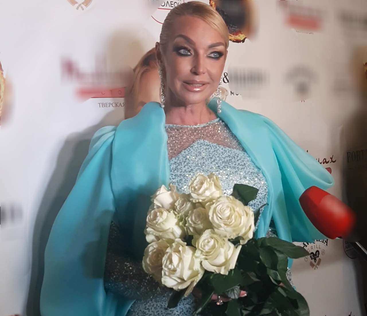 Кадры недели: Волочкова попала в рехаб, единственная дочь Добрынина приехала из США