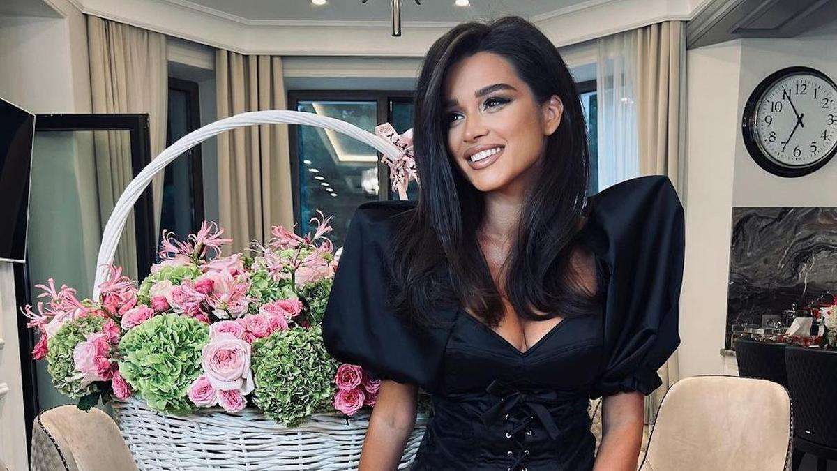 Ксения Бородина поздравила маму с днем рождения и показала редкие архивные фото