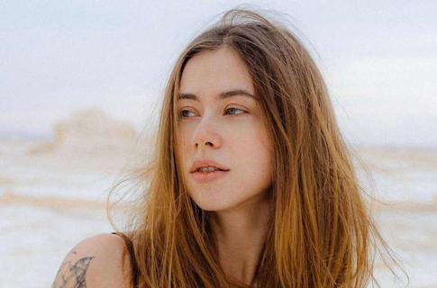 Суд отложил слушание по делу Александры Митрошиной