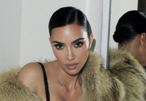 12-летняя дочь Ким Кардашьян шокировала Сеть своим опасным пирсингом
