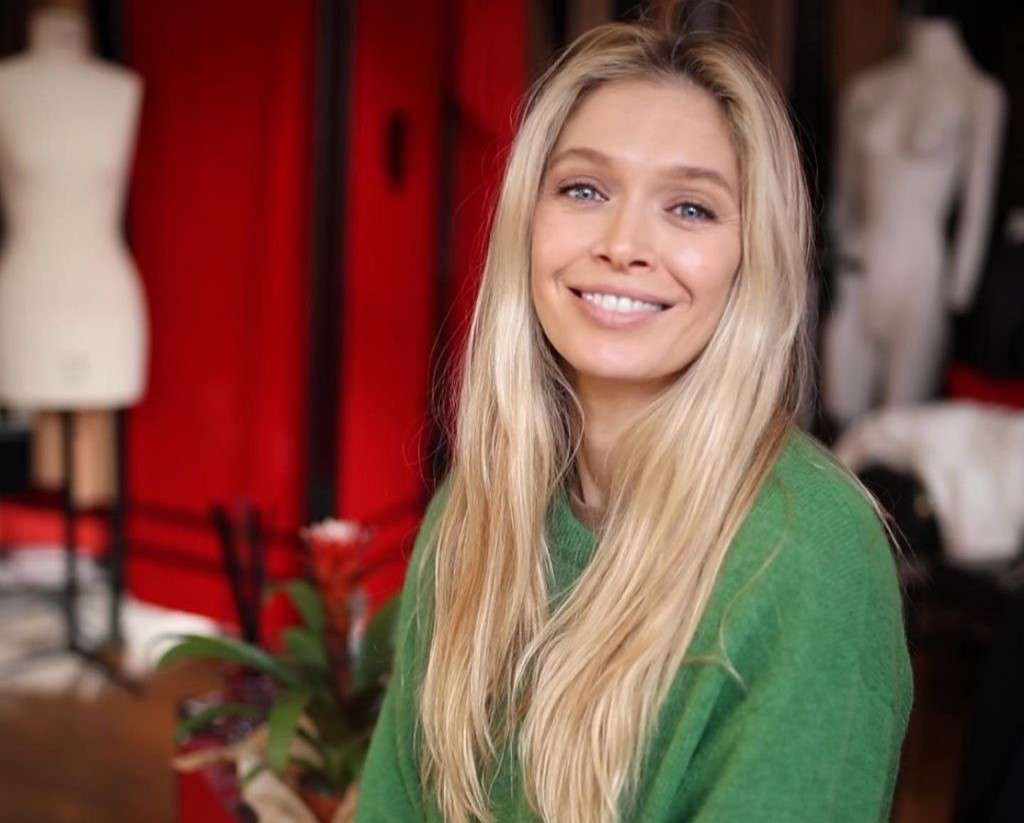 Вера Брежнева показала нового члена семьи