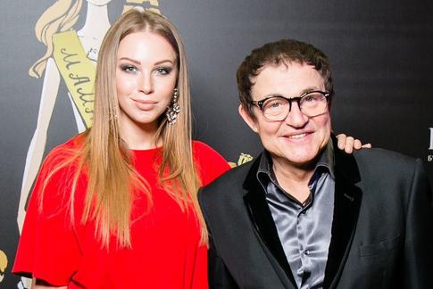 Oq erkaklarni sorish qora ayollar porno filmlar