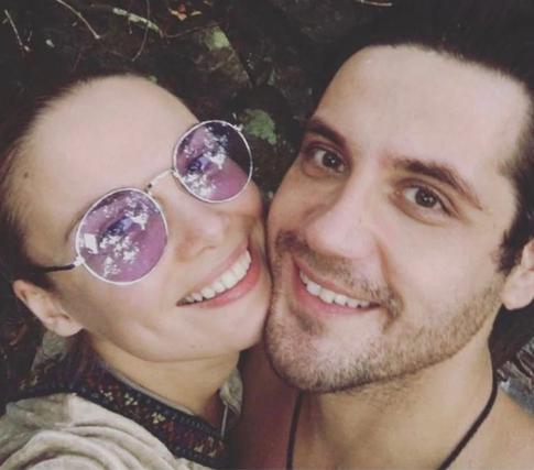 «Время расставляет все на места»: Богатырев и Арнтгольц разводятся спустя пять лет брака