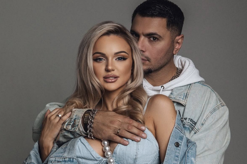 Птаха вновь станет отцом: избранница рэпера обнародовала кадры с животом