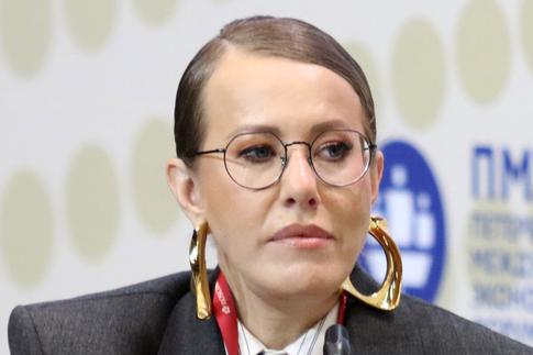 Ксения Собчак показала свой скромный травяной завтрак