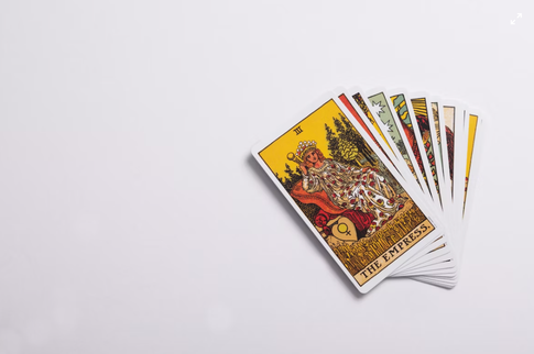 Таро-прогноз для всех знаков Зодиака с 10 по 16 ноября 2025