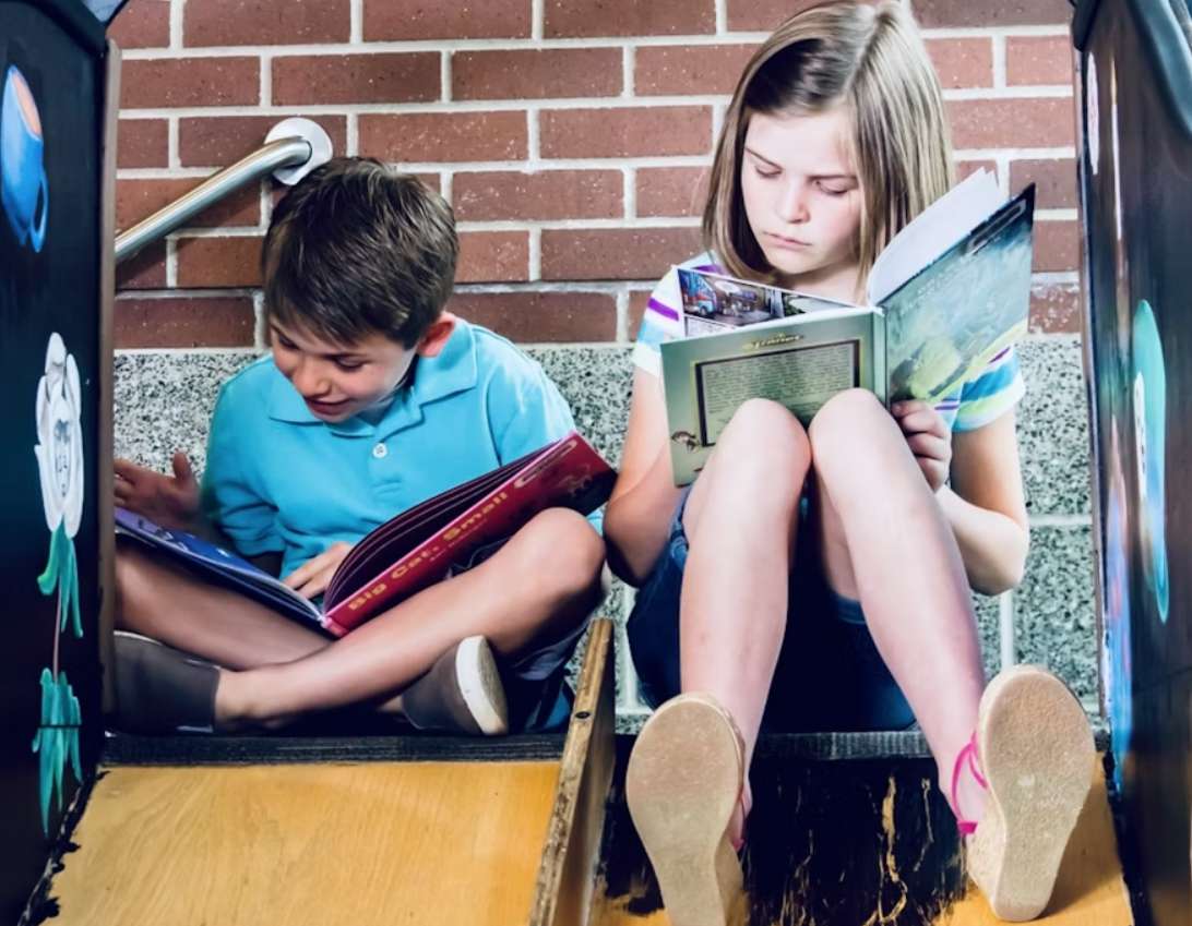 Книга вместо гаджета: как привить ребенку вкус к чтению без принуждения