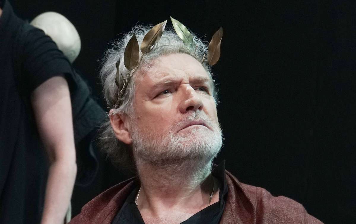 В Москве прощаются с легендарным актером Владимиром Симоновым