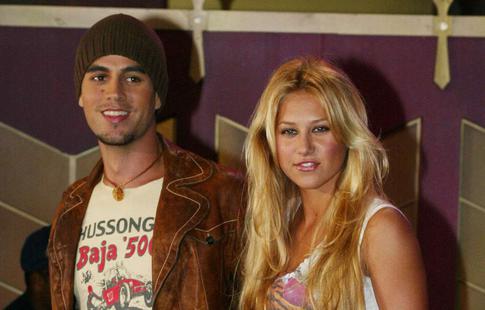 У Курниковой и Иглесиаса родился четвертый ребенок: фото