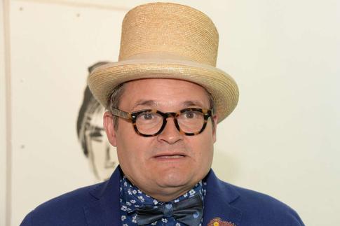 Именинник Александр Васильев получил поздравления от Лолиты и Анны Нетребко