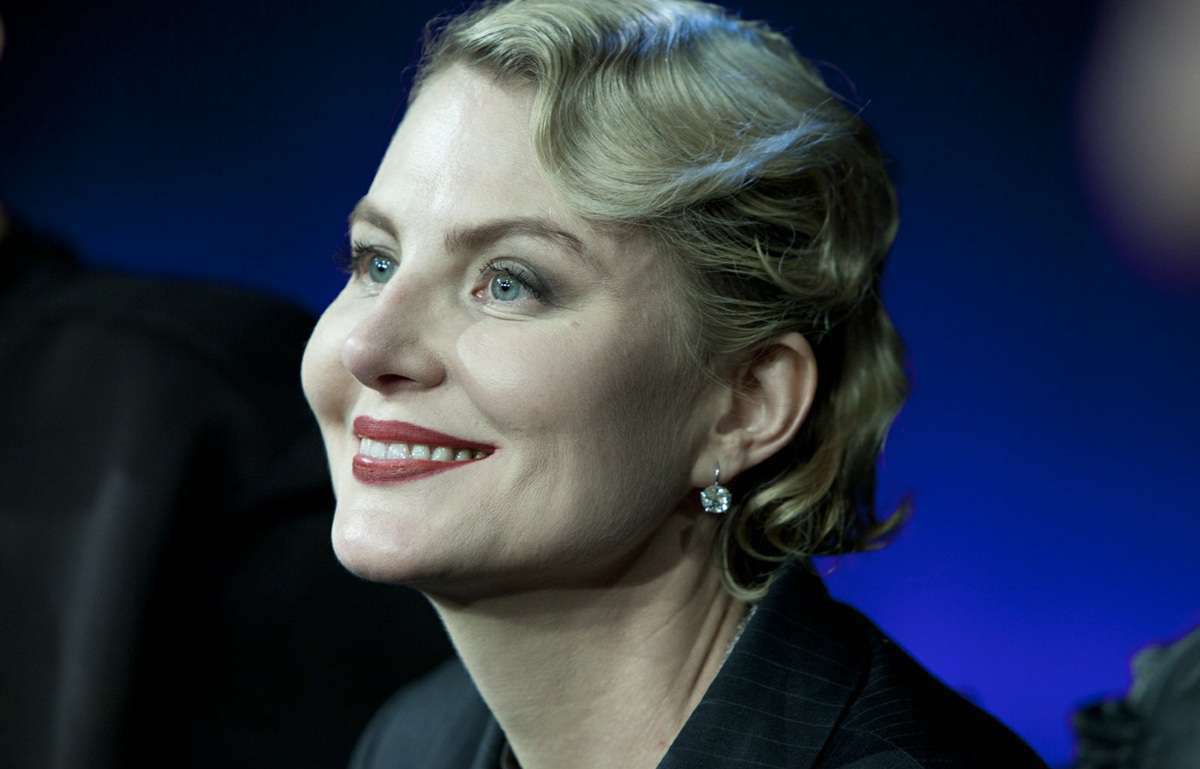 Рената Литвинова