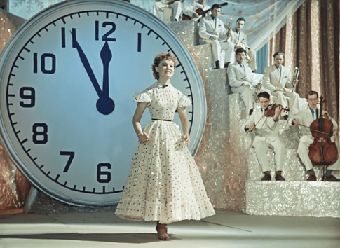 От Людмилы Гурченко до Александры Яковлевой: кто был королевой советской новогодней ночи