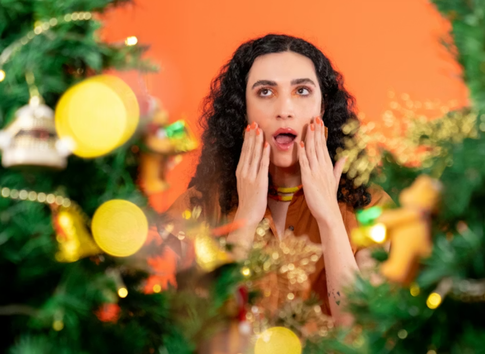 Как пережить декабрь, все успеть и не потерять себя: руководство для работающей мамы