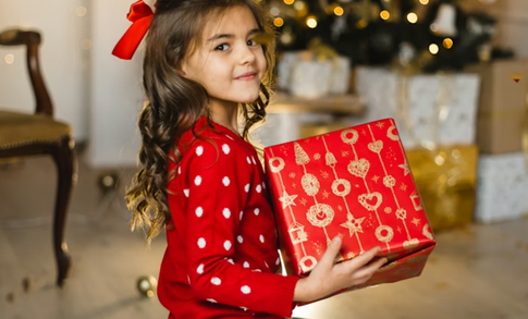 Что подарить племянникам или внукам до 10 лет и не разориться