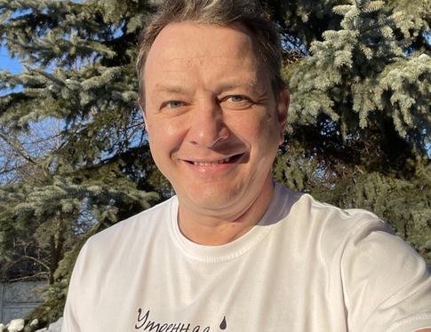 «В синяках и на грани»: стало известно почему женщины влюбляются в Марата Башарова