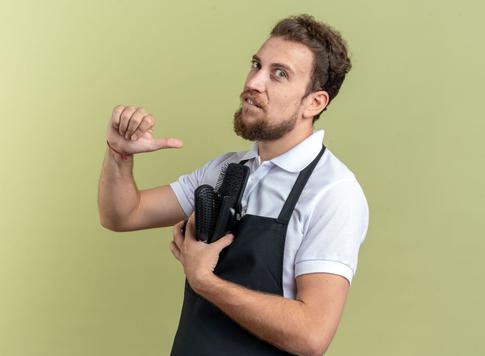 Немужская профессия: что заставляет сильный пол идти в бьюти сферу