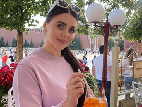 «Надоел он мне»: Ольга Рапунцель устала от судов с бывшим мужем