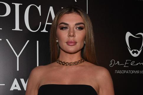 «Я падала в обморок»: вылетевшая из России Седокова сделала заявление