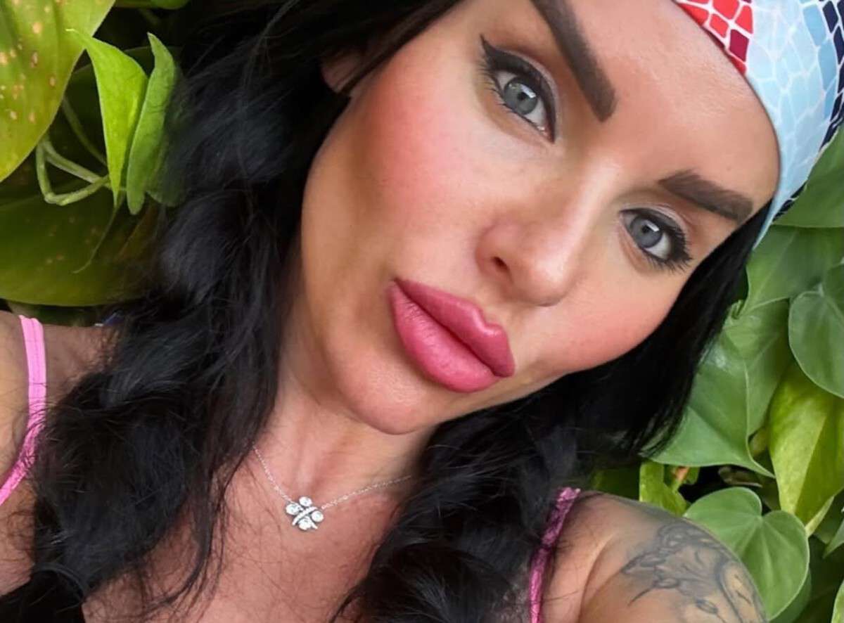 Юлия Волкова