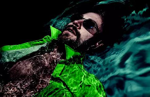 Антон Филипенко раскрыл трогательные детали о памяти матери и забытых «сокровищах» в хабаровской квартире